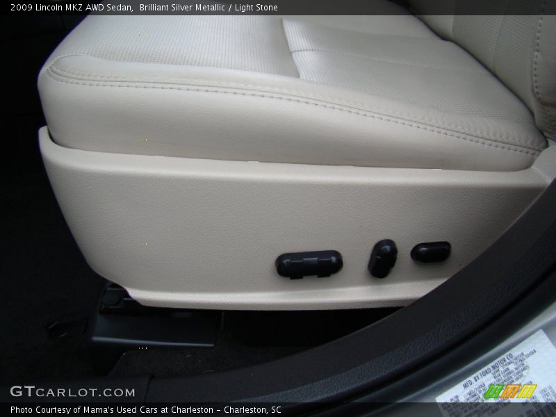 Brilliant Silver Metallic / Light Stone 2009 Lincoln MKZ AWD Sedan