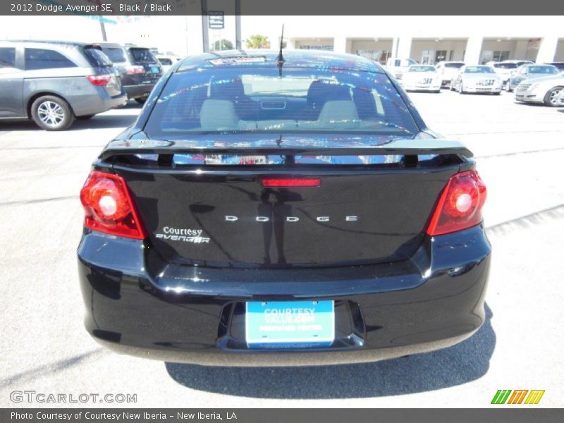 Black / Black 2012 Dodge Avenger SE