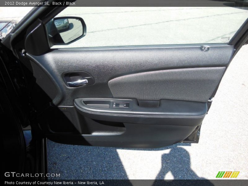 Black / Black 2012 Dodge Avenger SE