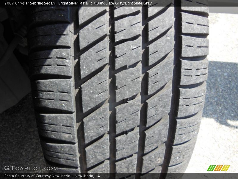 Bright Silver Metallic / Dark Slate Gray/Light Slate Gray 2007 Chrysler Sebring Sedan
