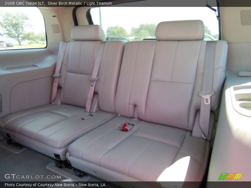 Silver Birch Metallic / Light Titanium 2008 GMC Yukon SLT