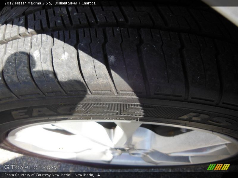 Brilliant Silver / Charcoal 2012 Nissan Maxima 3.5 S