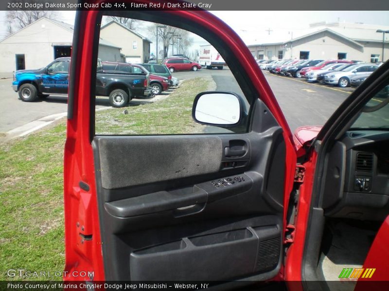 Flame Red / Dark Slate Gray 2002 Dodge Dakota Sport Quad Cab 4x4