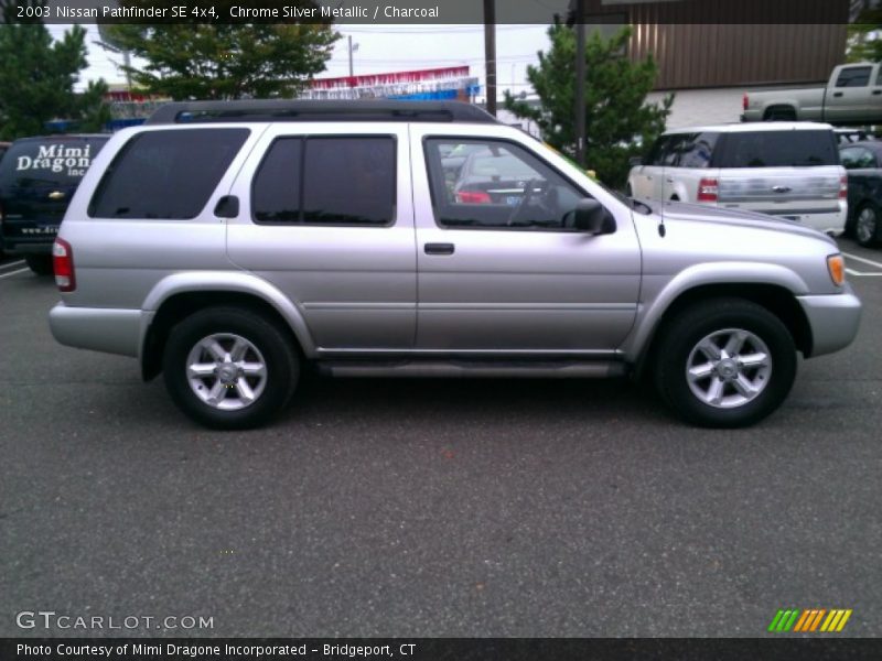 Chrome Silver Metallic / Charcoal 2003 Nissan Pathfinder SE 4x4