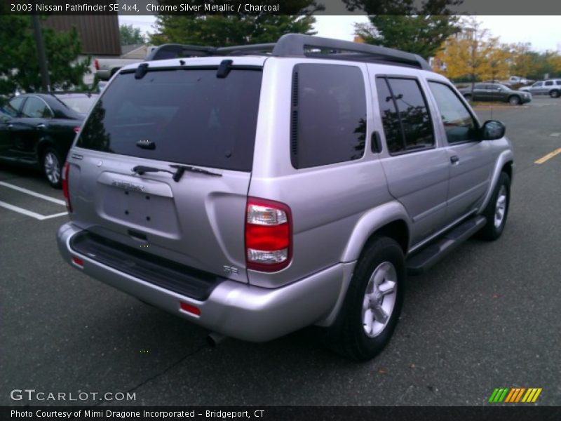 Chrome Silver Metallic / Charcoal 2003 Nissan Pathfinder SE 4x4