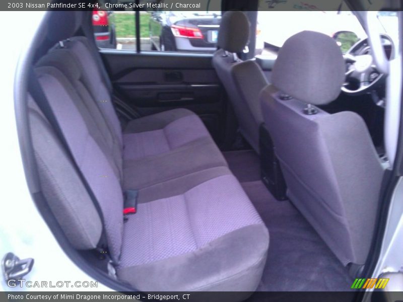 Chrome Silver Metallic / Charcoal 2003 Nissan Pathfinder SE 4x4