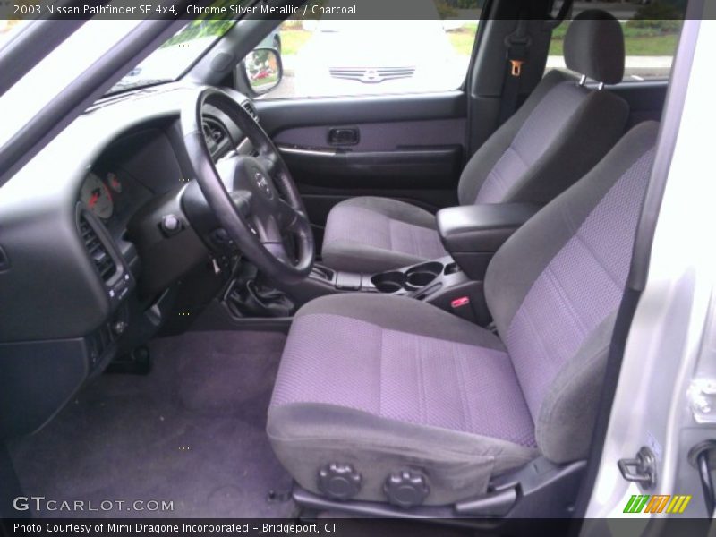 Chrome Silver Metallic / Charcoal 2003 Nissan Pathfinder SE 4x4