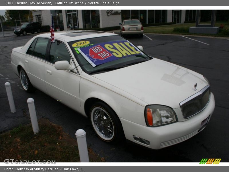 Cotillion Off White / Neutral Shale Beige 2003 Cadillac DeVille Sedan