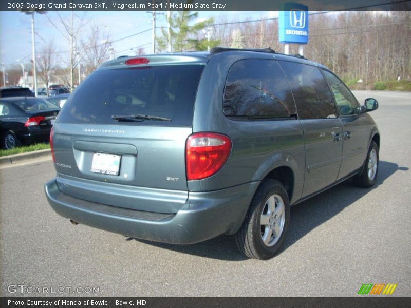 Magnesium Pearl / Medium Slate Gray 2005 Dodge Grand Caravan SXT