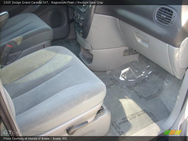 Magnesium Pearl / Medium Slate Gray 2005 Dodge Grand Caravan SXT
