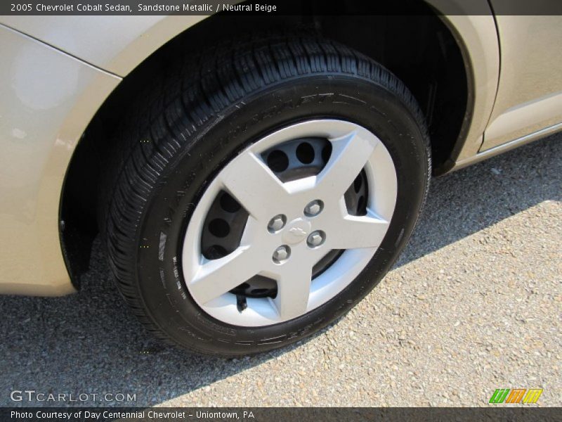 Sandstone Metallic / Neutral Beige 2005 Chevrolet Cobalt Sedan