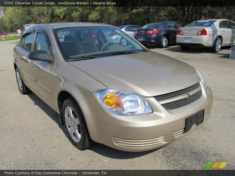 Sandstone Metallic / Neutral Beige 2005 Chevrolet Cobalt Sedan