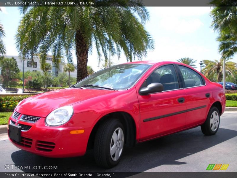 Flame Red / Dark Slate Gray 2005 Dodge Neon SE