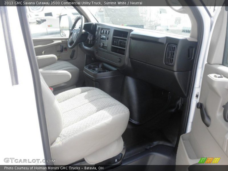 Summit White / Neutral 2013 GMC Savana Cutaway 3500 Commercial Utility Truck