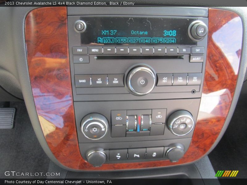 Controls of 2013 Avalanche LS 4x4 Black Diamond Edition
