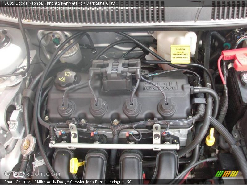 Bright Silver Metallic / Dark Slate Gray 2005 Dodge Neon SE