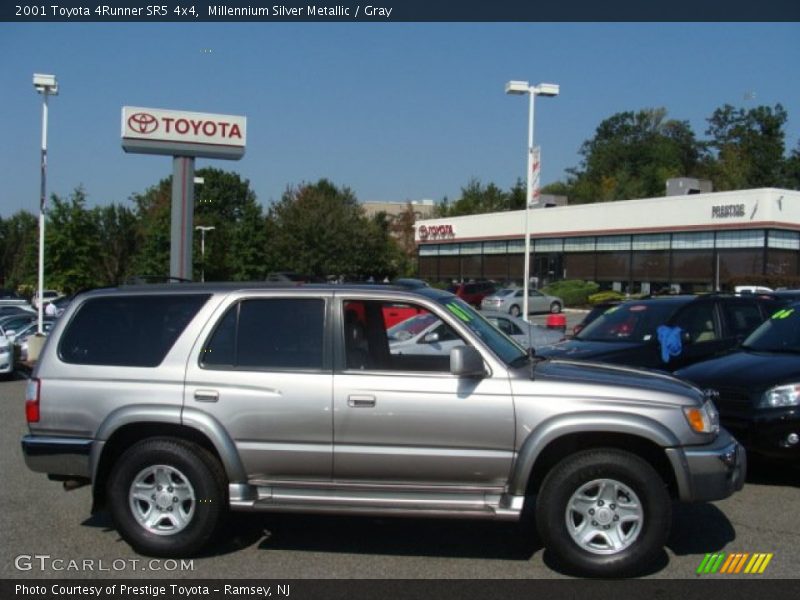 Millennium Silver Metallic / Gray 2001 Toyota 4Runner SR5 4x4