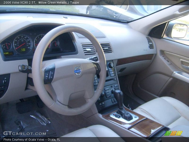 Willow Green Metallic / Taupe 2006 Volvo XC90 2.5T