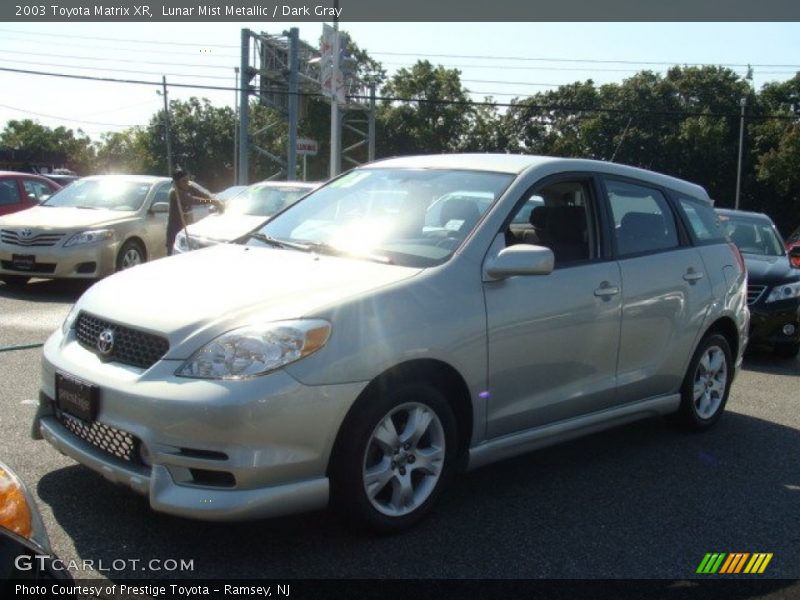 Lunar Mist Metallic / Dark Gray 2003 Toyota Matrix XR