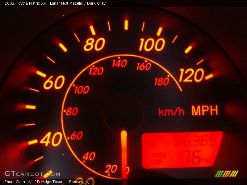 Lunar Mist Metallic / Dark Gray 2003 Toyota Matrix XR