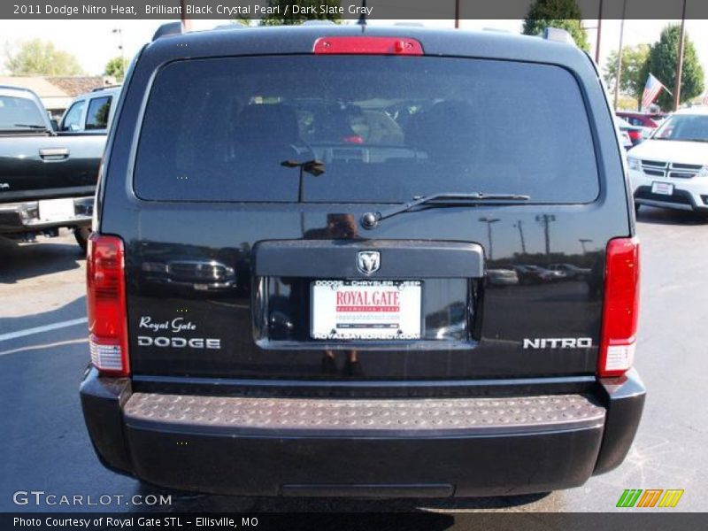 Brilliant Black Crystal Pearl / Dark Slate Gray 2011 Dodge Nitro Heat