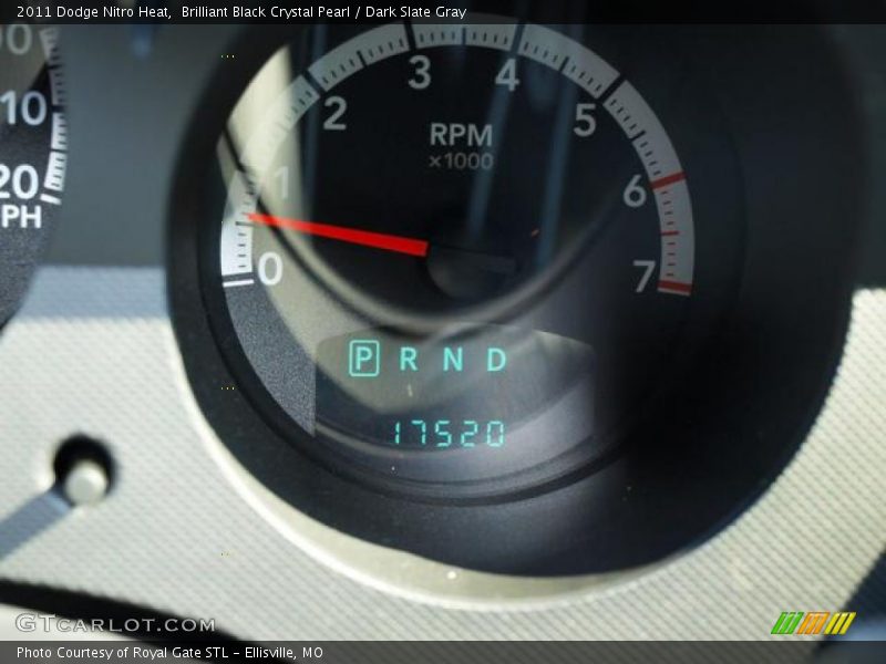 Brilliant Black Crystal Pearl / Dark Slate Gray 2011 Dodge Nitro Heat