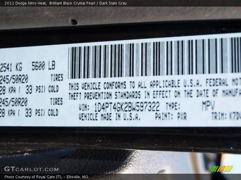 Brilliant Black Crystal Pearl / Dark Slate Gray 2011 Dodge Nitro Heat