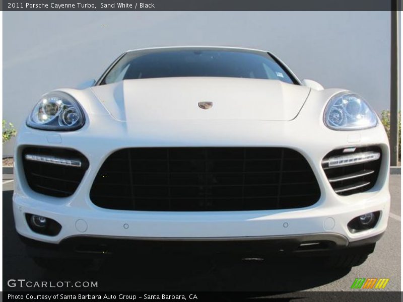 Sand White / Black 2011 Porsche Cayenne Turbo