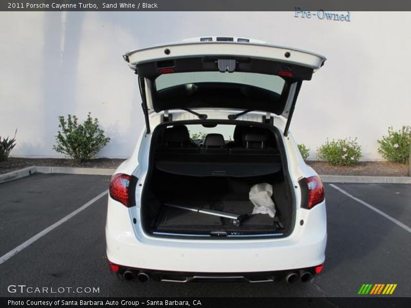 Sand White / Black 2011 Porsche Cayenne Turbo