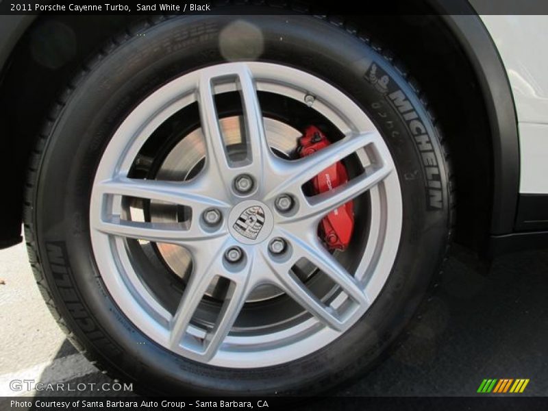 Sand White / Black 2011 Porsche Cayenne Turbo