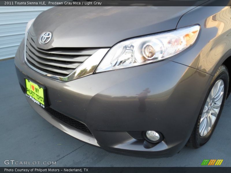 Predawn Gray Mica / Light Gray 2011 Toyota Sienna XLE