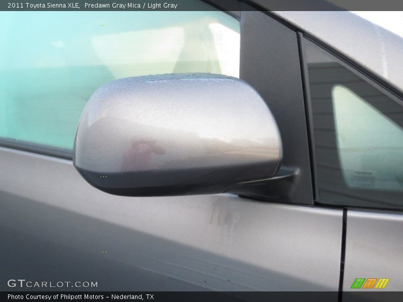 Predawn Gray Mica / Light Gray 2011 Toyota Sienna XLE