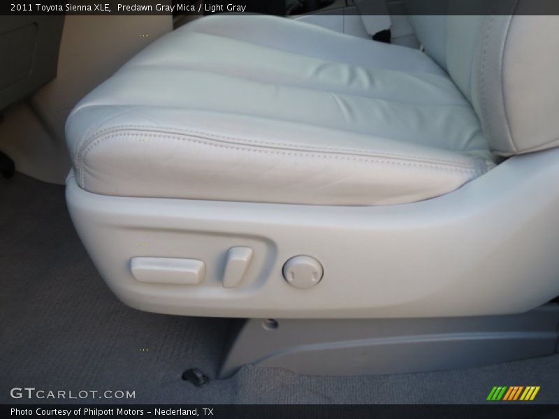 Predawn Gray Mica / Light Gray 2011 Toyota Sienna XLE
