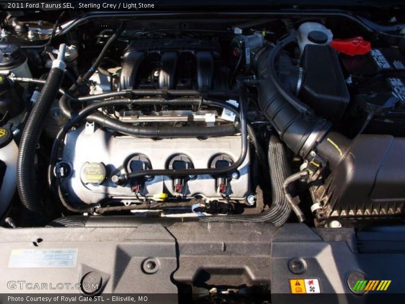Sterling Grey / Light Stone 2011 Ford Taurus SEL