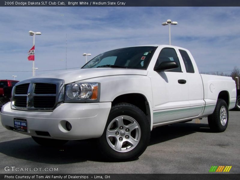 Bright White / Medium Slate Gray 2006 Dodge Dakota SLT Club Cab