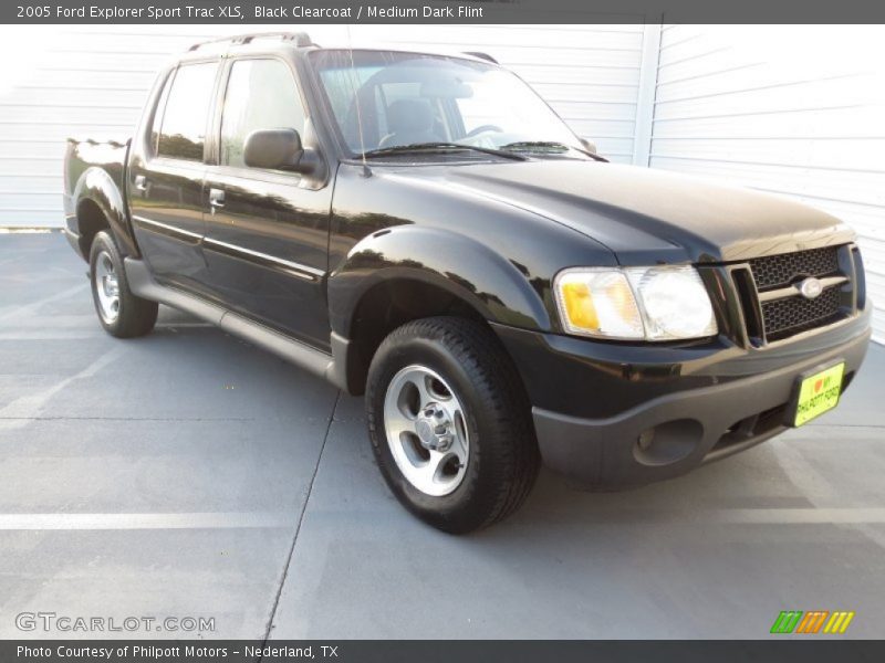 Black Clearcoat / Medium Dark Flint 2005 Ford Explorer Sport Trac XLS