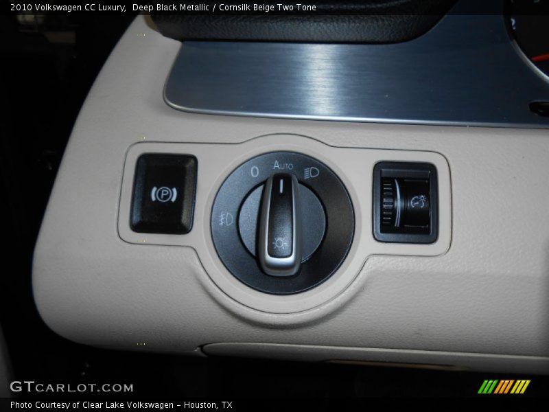 Deep Black Metallic / Cornsilk Beige Two Tone 2010 Volkswagen CC Luxury