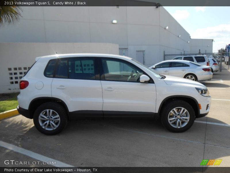 Candy White / Black 2013 Volkswagen Tiguan S