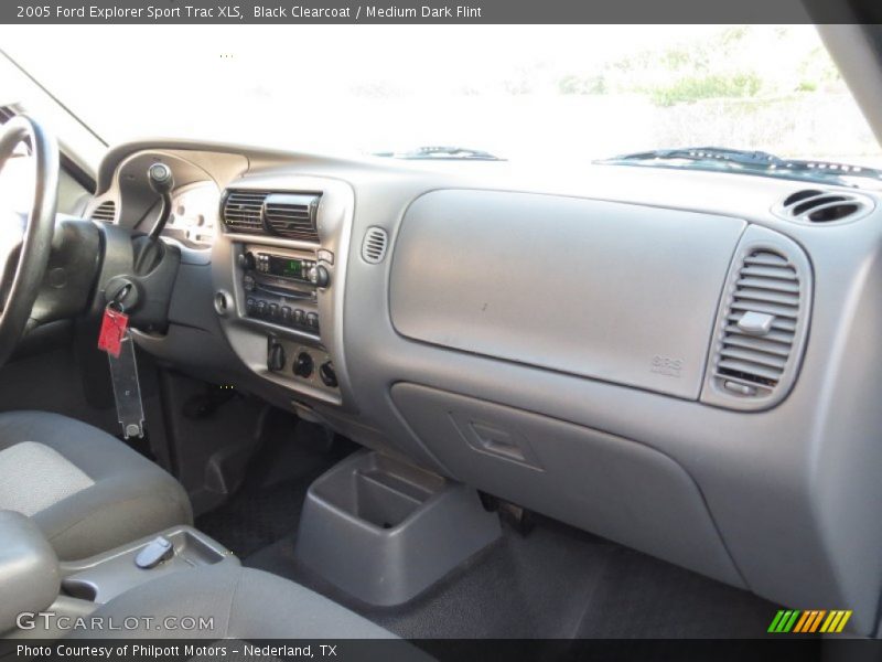 Black Clearcoat / Medium Dark Flint 2005 Ford Explorer Sport Trac XLS