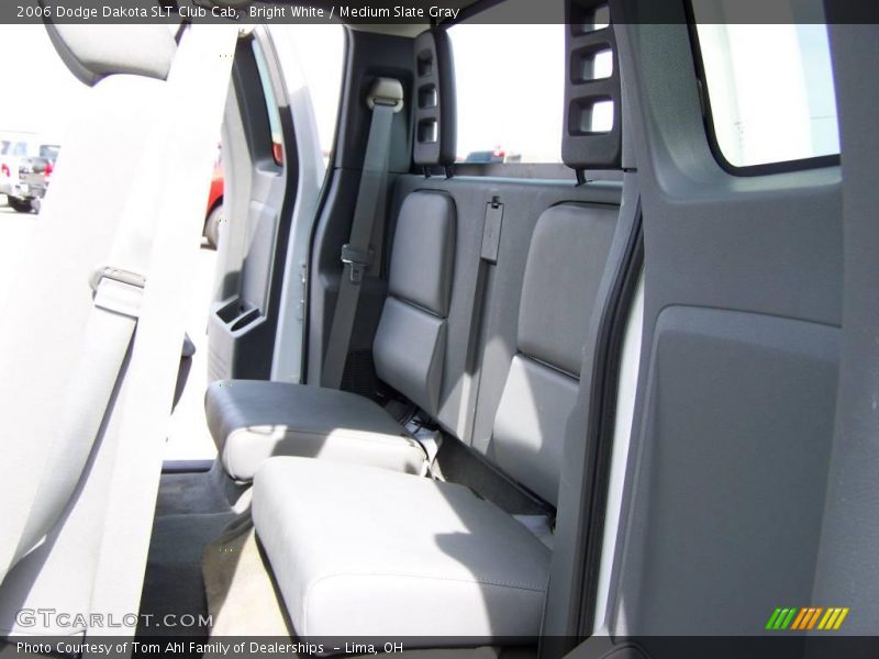 Bright White / Medium Slate Gray 2006 Dodge Dakota SLT Club Cab