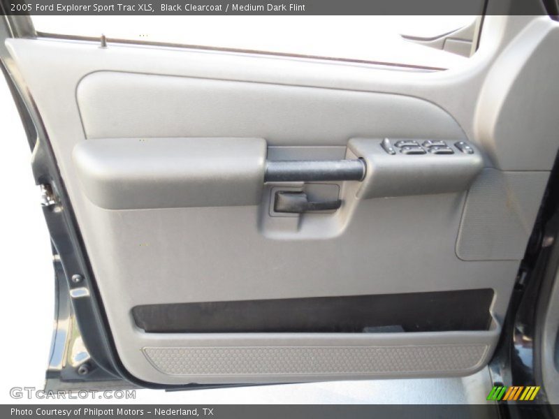 Black Clearcoat / Medium Dark Flint 2005 Ford Explorer Sport Trac XLS