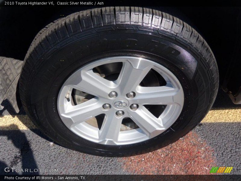 Classic Silver Metallic / Ash 2010 Toyota Highlander V6