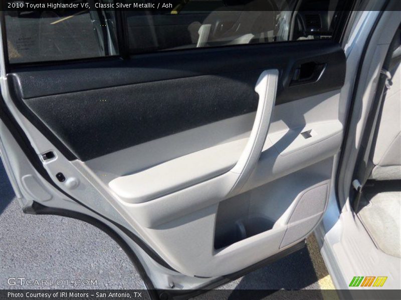 Classic Silver Metallic / Ash 2010 Toyota Highlander V6
