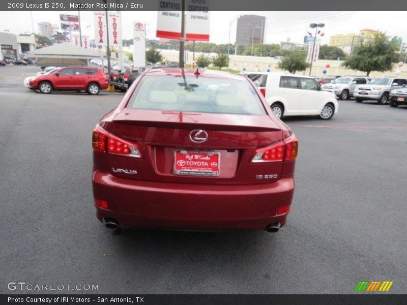 Matador Red Mica / Ecru 2009 Lexus IS 250