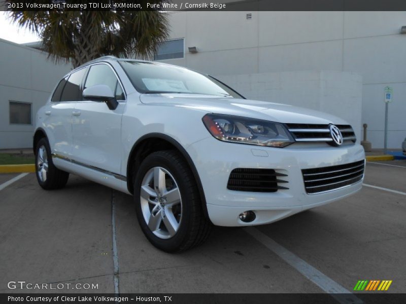 Pure White / Cornsilk Beige 2013 Volkswagen Touareg TDI Lux 4XMotion