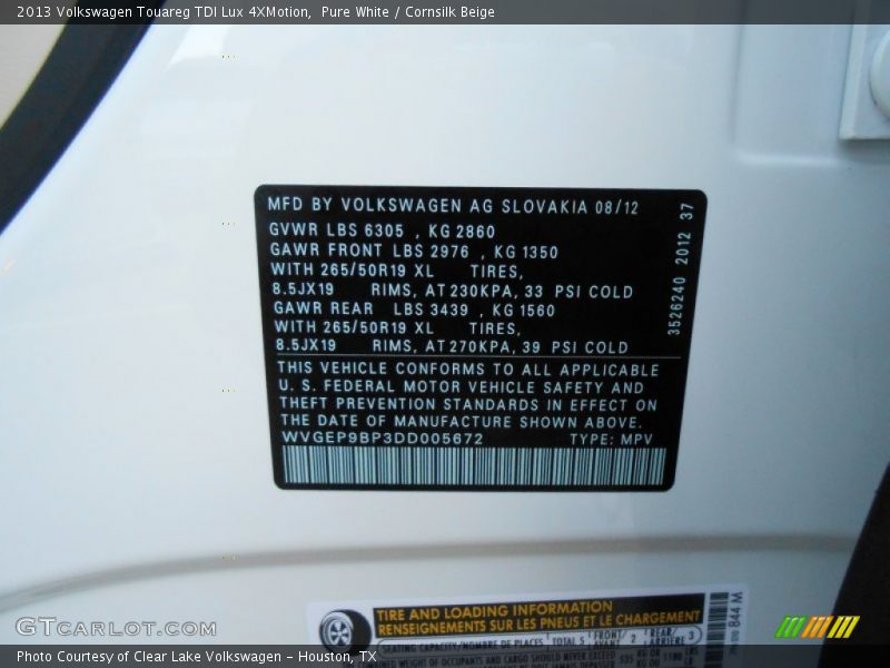 Pure White / Cornsilk Beige 2013 Volkswagen Touareg TDI Lux 4XMotion