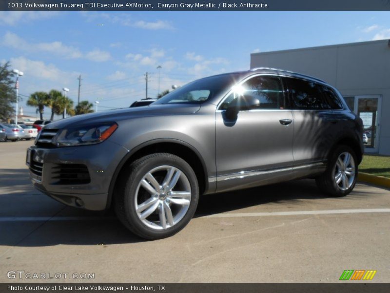 Canyon Gray Metallic / Black Anthracite 2013 Volkswagen Touareg TDI Executive 4XMotion