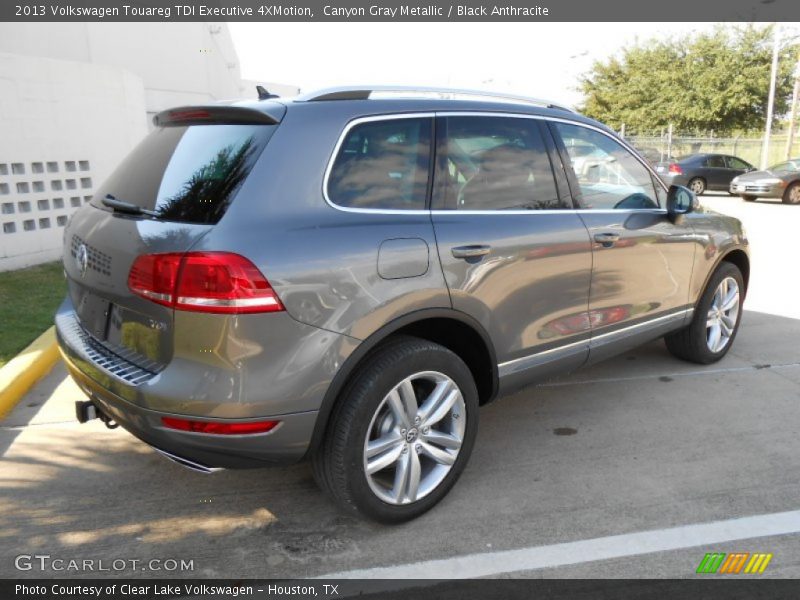 Canyon Gray Metallic / Black Anthracite 2013 Volkswagen Touareg TDI Executive 4XMotion