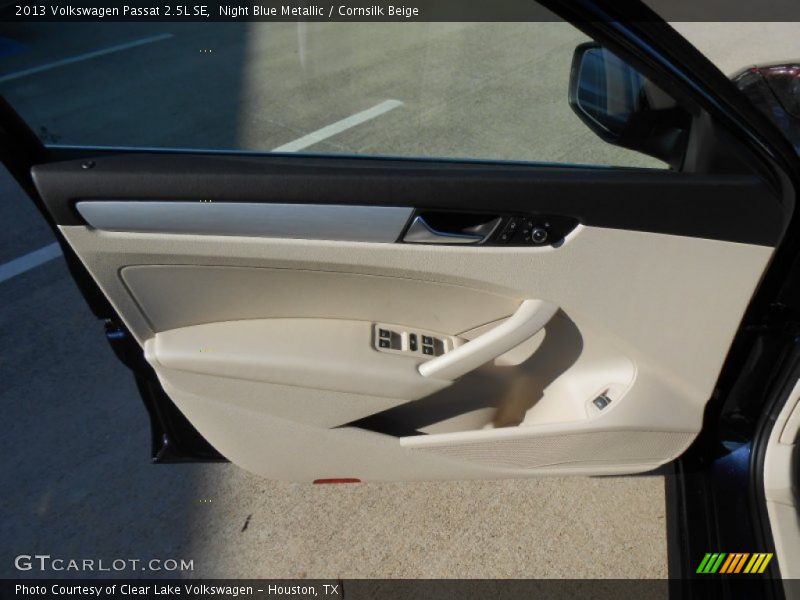 Night Blue Metallic / Cornsilk Beige 2013 Volkswagen Passat 2.5L SE