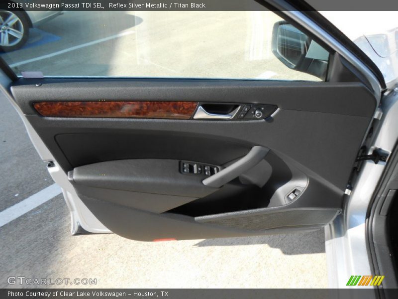 Reflex Silver Metallic / Titan Black 2013 Volkswagen Passat TDI SEL